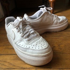 Nike Court Vision Alta shoes US 7 women’s